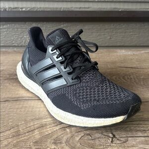 Adidas ultraboost Men's Athletic Shoes size 11